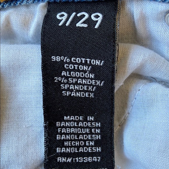 Women’s Kendall & Kylie Distressed Jeans, Icon High Rise Straight, Size 9/29 - Picture 14 of 16